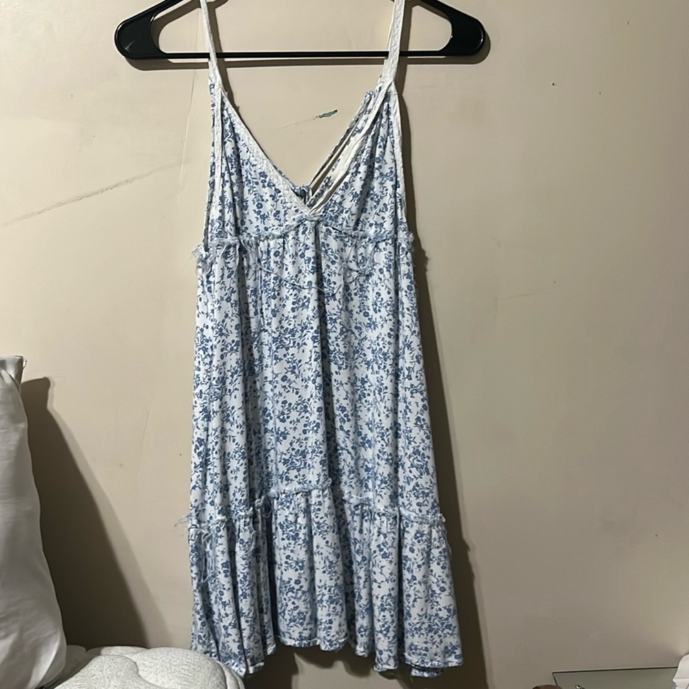 Ocean drive brand dress size small.